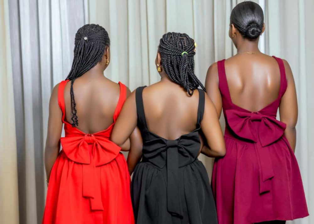 ETIKA DRESS WITH BOW BEHIND
